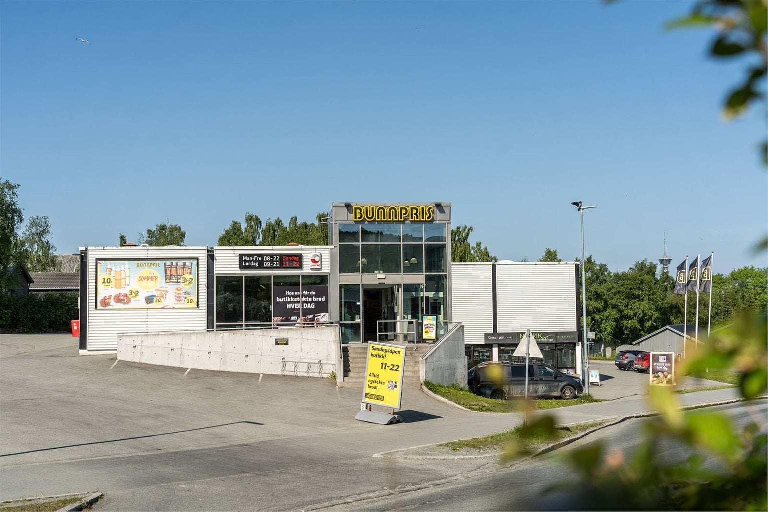 Kort vei til dagligvarebutikk – kun 250 meter til Bunnpris Angelltrøa.
