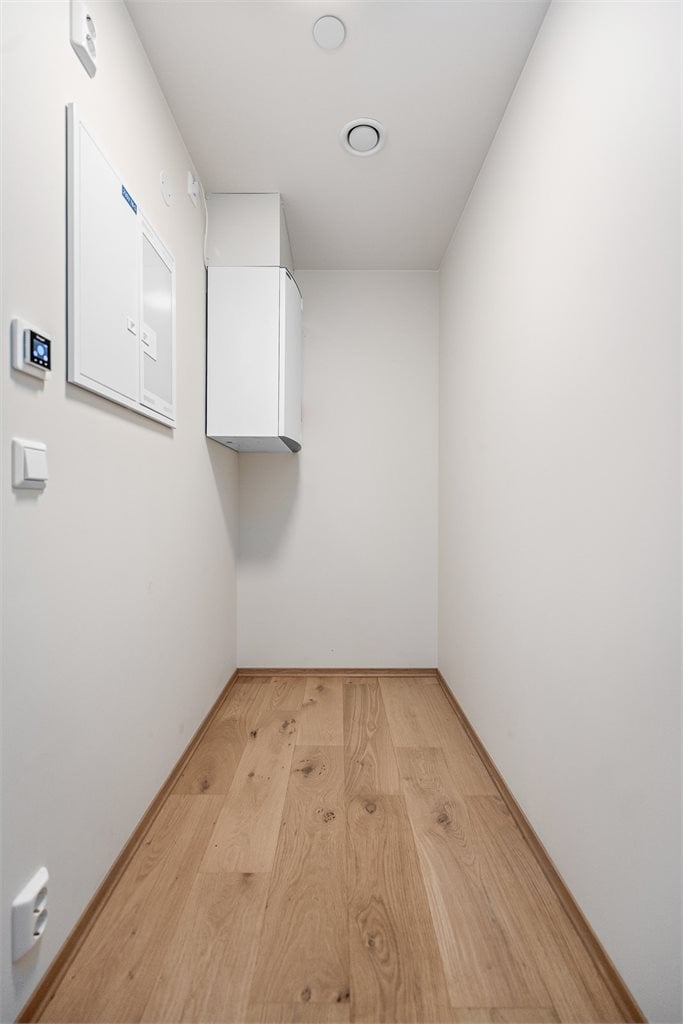 Praktisk innvendig bod på 3,1 m² i tilknytning til entréen