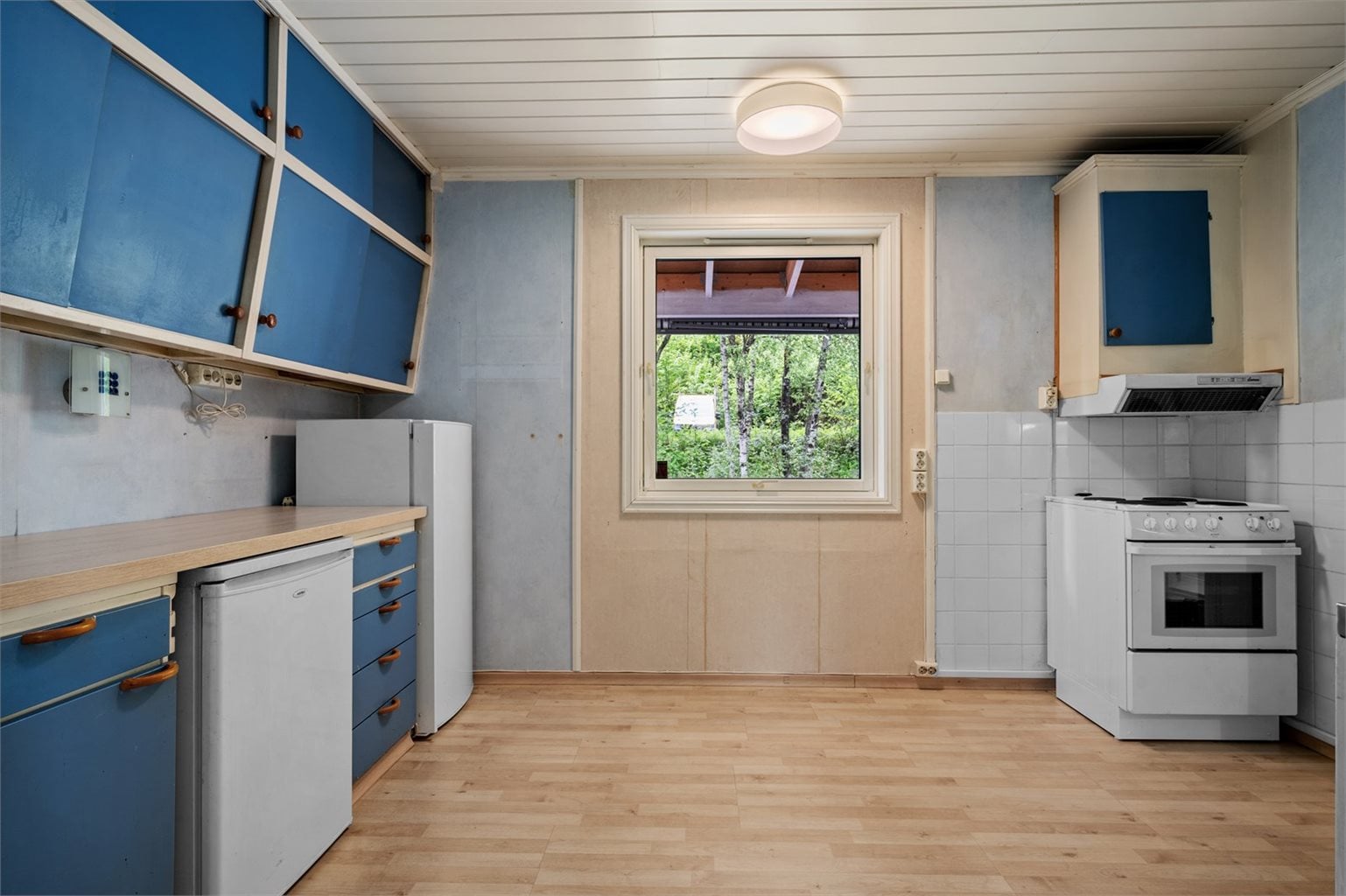 Fra stue nummer to er det også direkte tilgang til kjøkkenet.