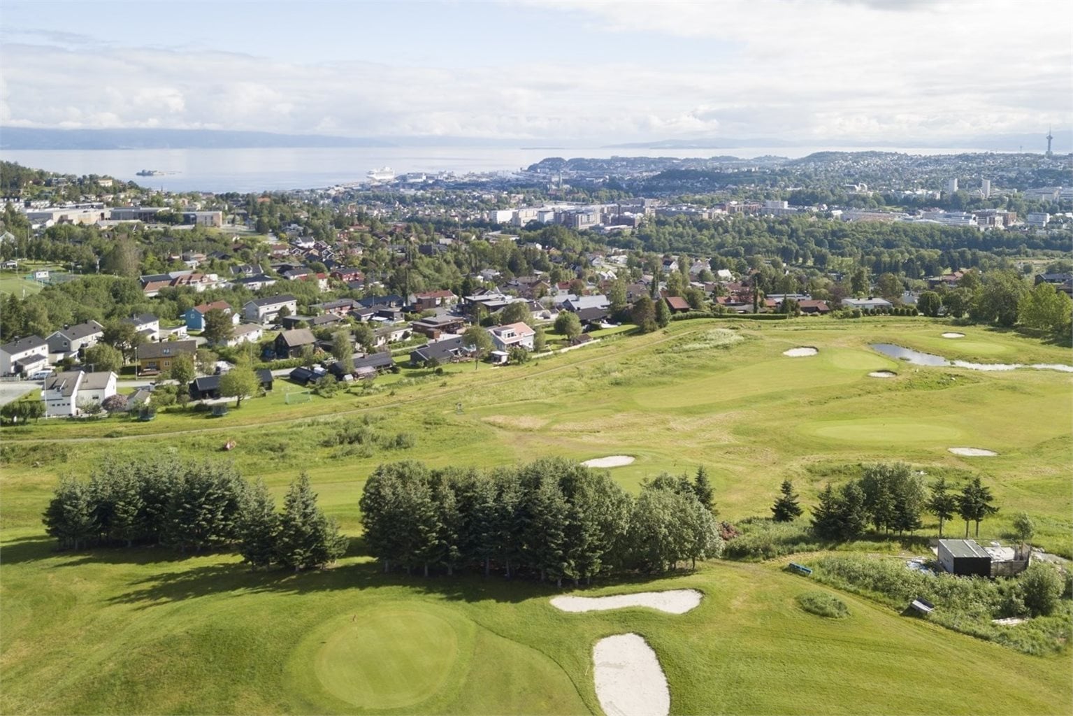 Golfbane på Havstein kun en kort spasertur unna leiligheten