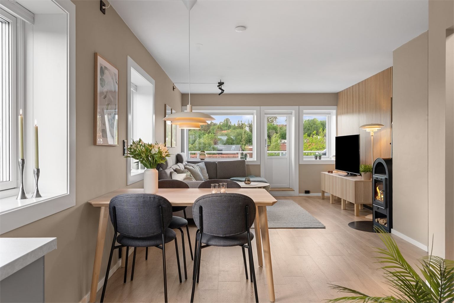 Vedovn for behagelig oppvarming på kalde vinterdager.