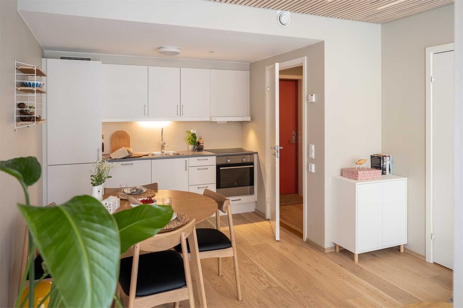 Leiligheten disponerer en ekstern bod på 5m² med god plass til ekstra oppbevaring.