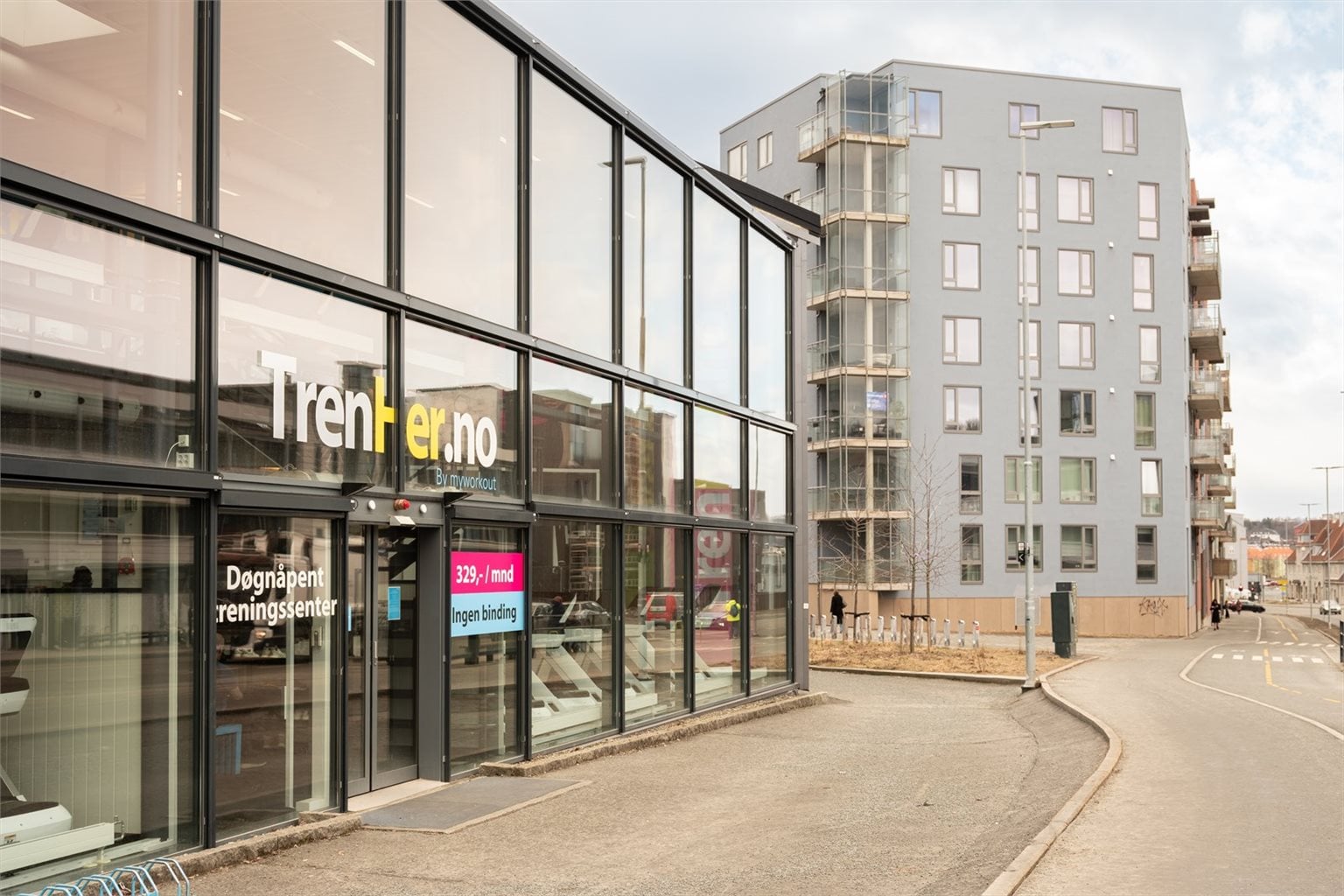 Innen gangavstand finner man et bredt utvalg treningssentre; Lilleby Treningssenter, TrenHer, 3T Lade, Impulse mm.